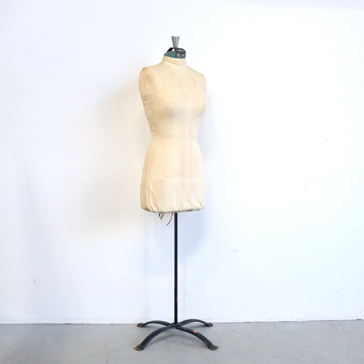 アメリカ アンティーク ドレスフォーム トルソー レディースマネキン ソーイング ショップディスプレイ小物 #610-100-268-262拍卖