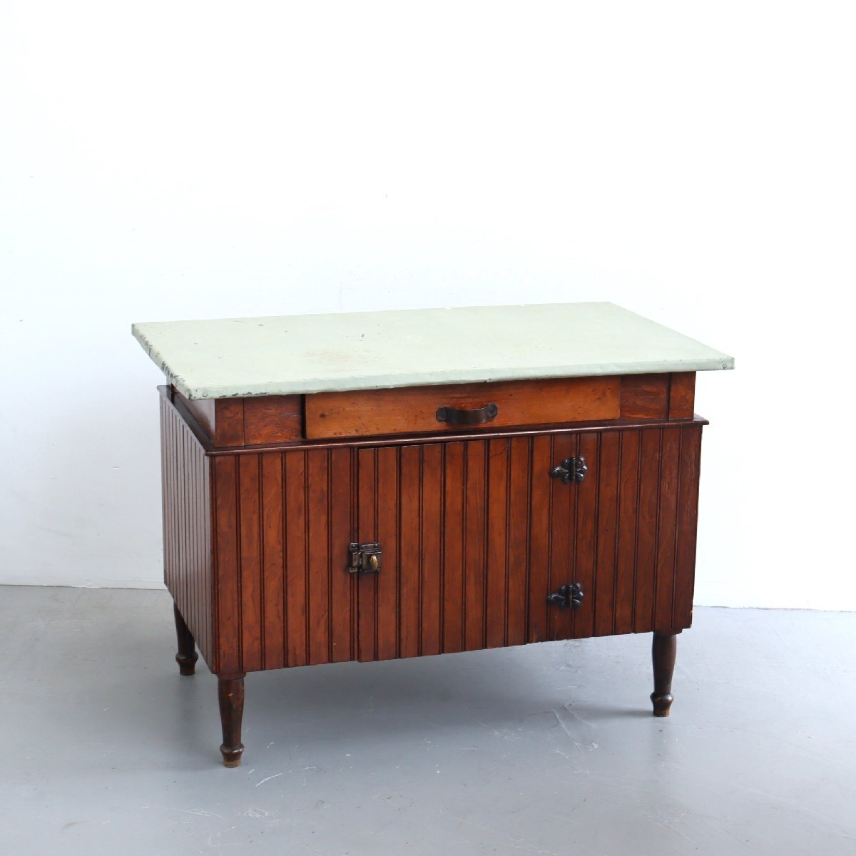 アメリカ ヴィンテージ デスク / 作業台 机 ディスプレイ ワークテーブル 店舗什器 アンティーク インダストリアル #606-50-146-476拍卖