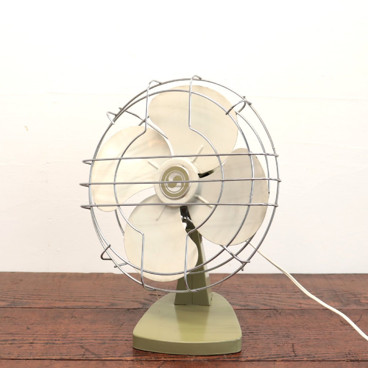 アメリカ ヴィンテージ 扇風機 【#4605】卓上ファン ディスプレイ インダストリアル USA 空間演出 エレクトリックファン アンティーク拍卖