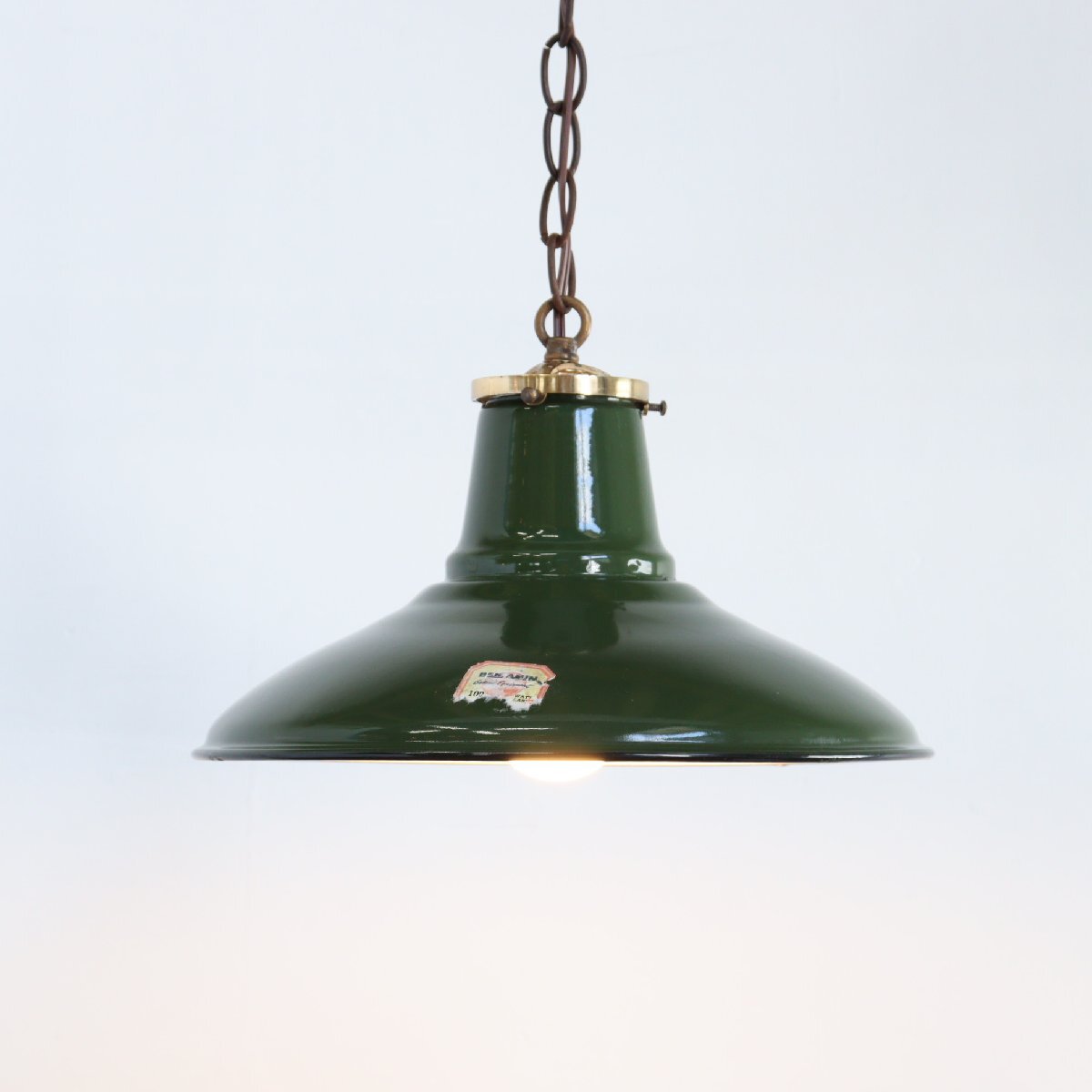 Benjamin社製 ホーローシェード ペンダントランプ/ホーロー ヴィンテージ インダストリアル 吊り下げ照明 ガレージ ライト#610-15-253-548拍卖
