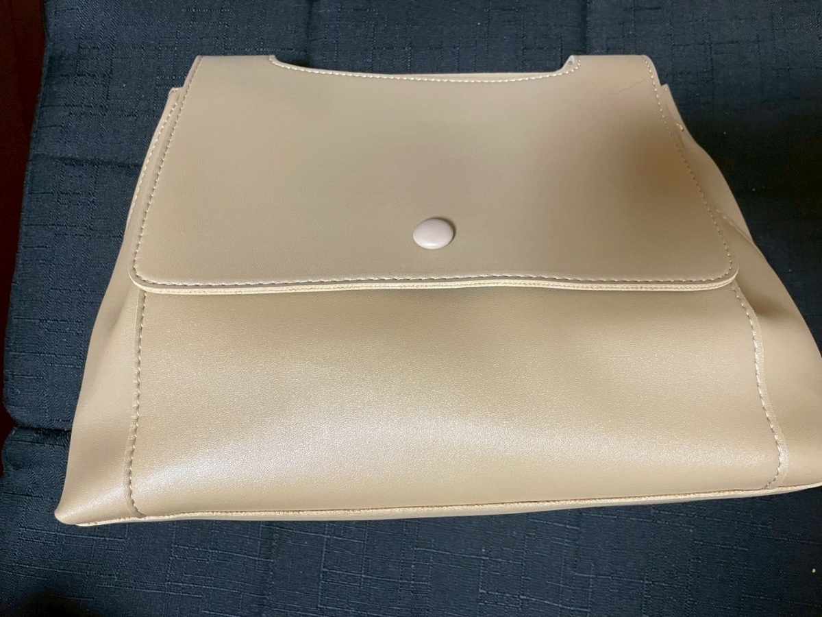 ▲ショルダーバック ベージュ拍卖