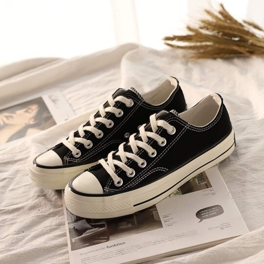 ▲【キャンバス スニーカー】 男女兼用 24㎝ 黒 運動靴 ジュニア拍卖