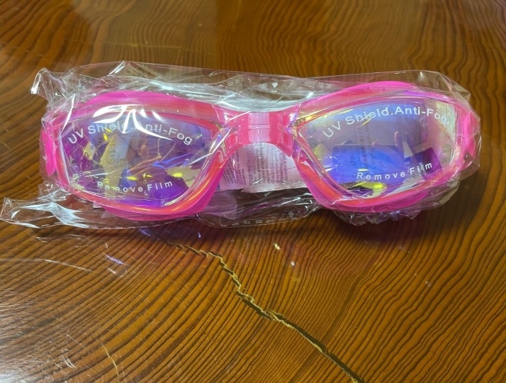 ▲スイミングゴーグル 水泳 大人 水中メガネ 水泳ゴーグル180°広い視野拍卖