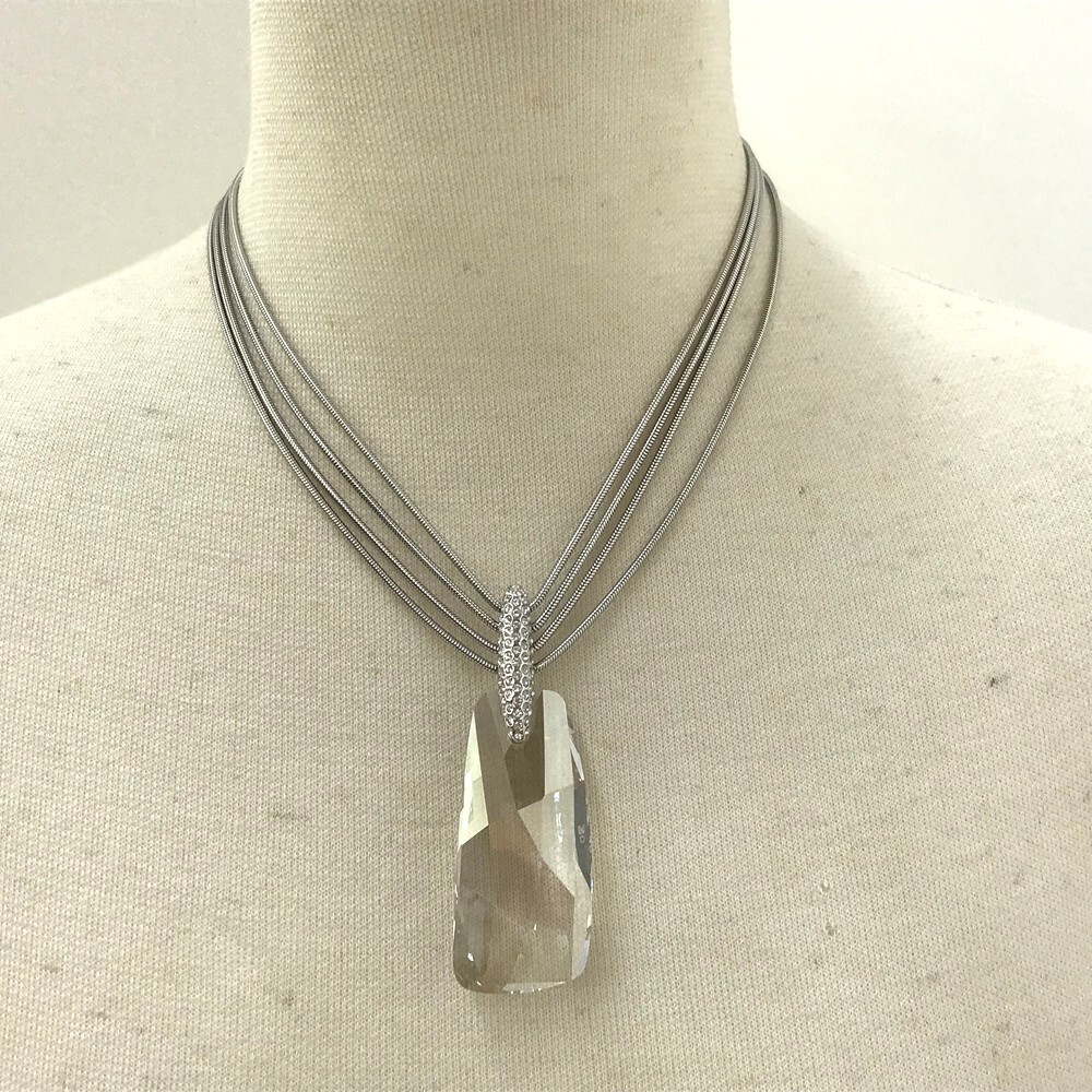 【同梱可】【60】中古品 SWAROVSKI スワロフスキー ネックレス クリスタルモチーフ 全長約35cm 質量/61.1g 本体のみ ※石の種類は不明拍卖