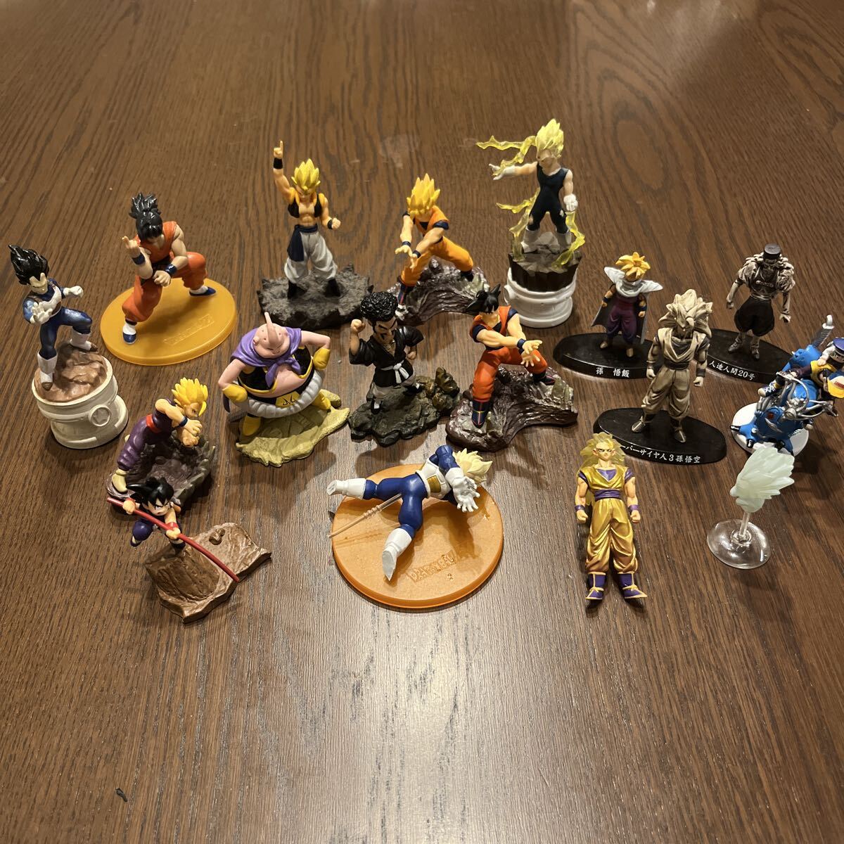 ドラゴンボール 孫悟空 ベジータ ミニフィギュア 孫悟飯 魔人ブウ ヤムチャ 人造人間20号 ミスターサタン スーパーサイヤ人3 ベジット拍卖