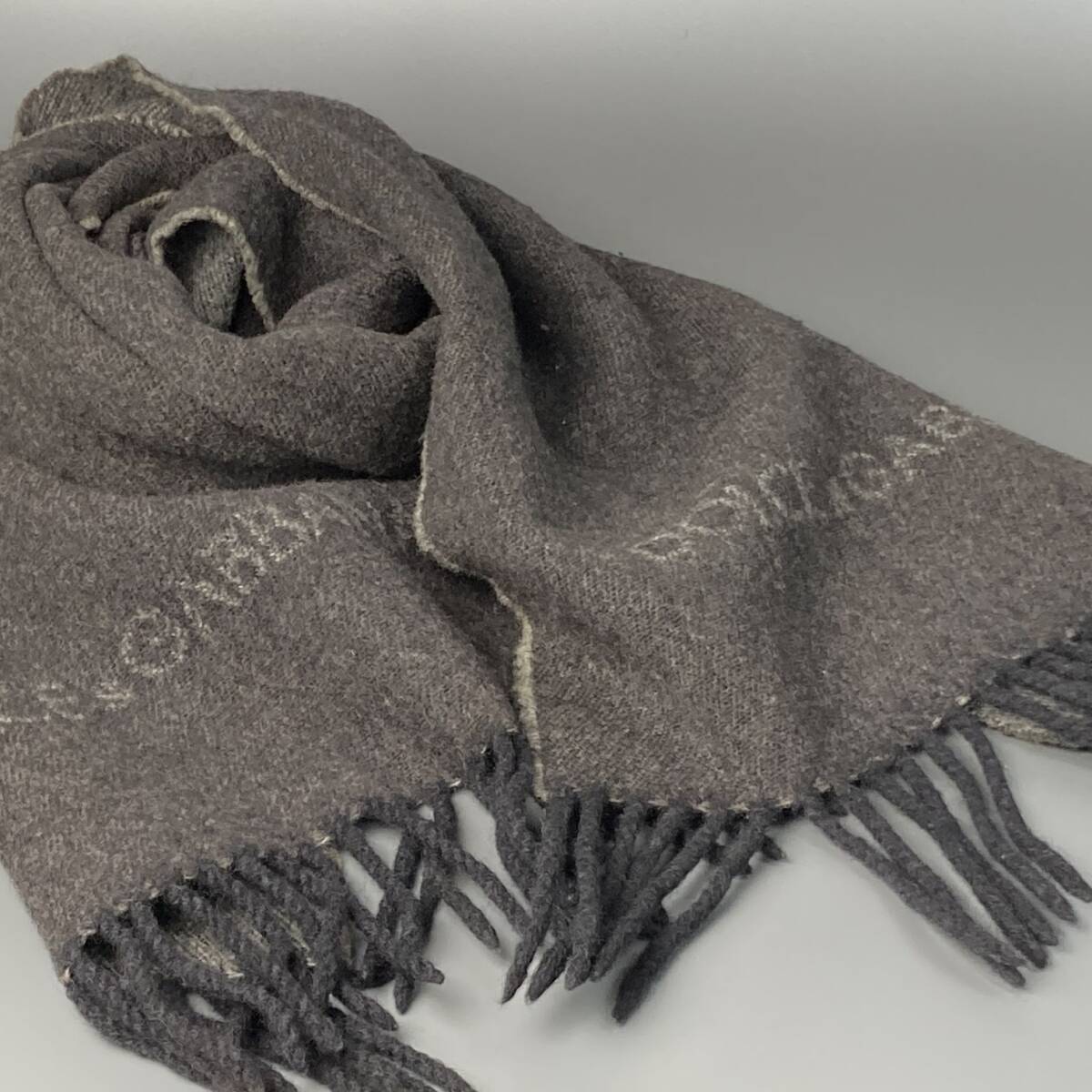 美品◎【圧倒的インパクトで魅せる!!】■ドルチェ&ガッバーナ(Dolce & Gabbana)■ ダブルフェイス◎ラムウールマフラー グレーブラック拍卖