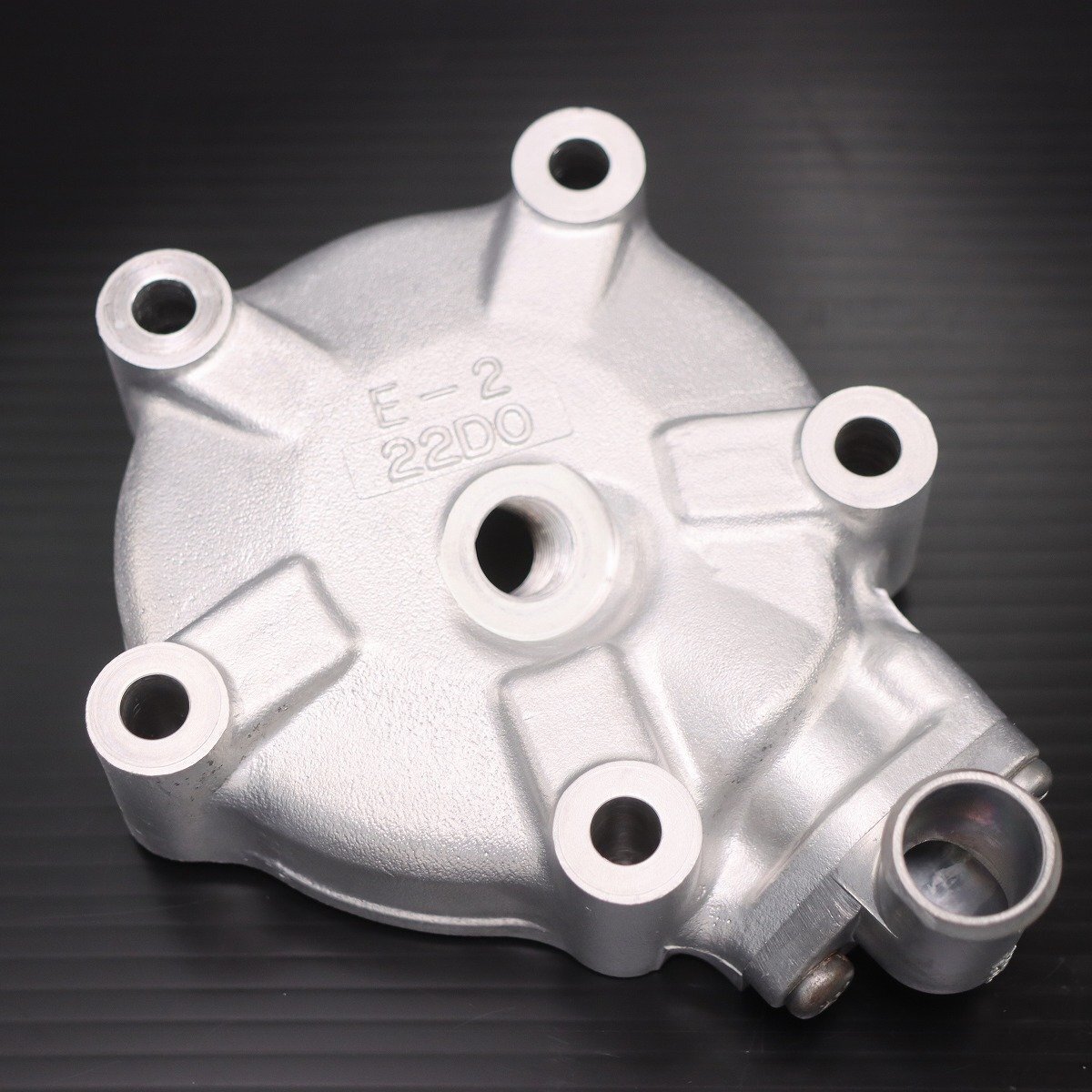 激安!RGV250ガンマ純正シリンダーヘッド/リビルド品②!VJ22A/1990~/RGV250Γ拍卖