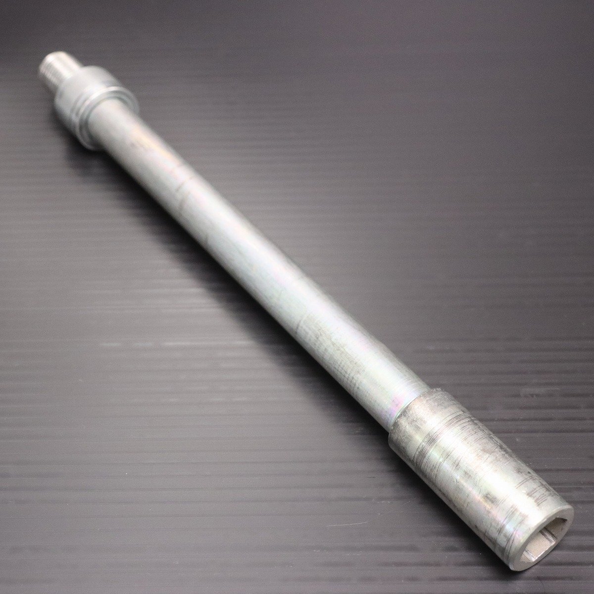 激安!MT-09純正フロントアクスルシャフト!2014~/RN34J/1RC/2DR拍卖