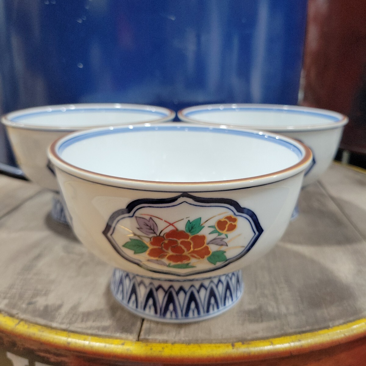 №9461 中古食器 日峰窯 金彩 丼碗 直径約16.5㎝ 3個拍卖