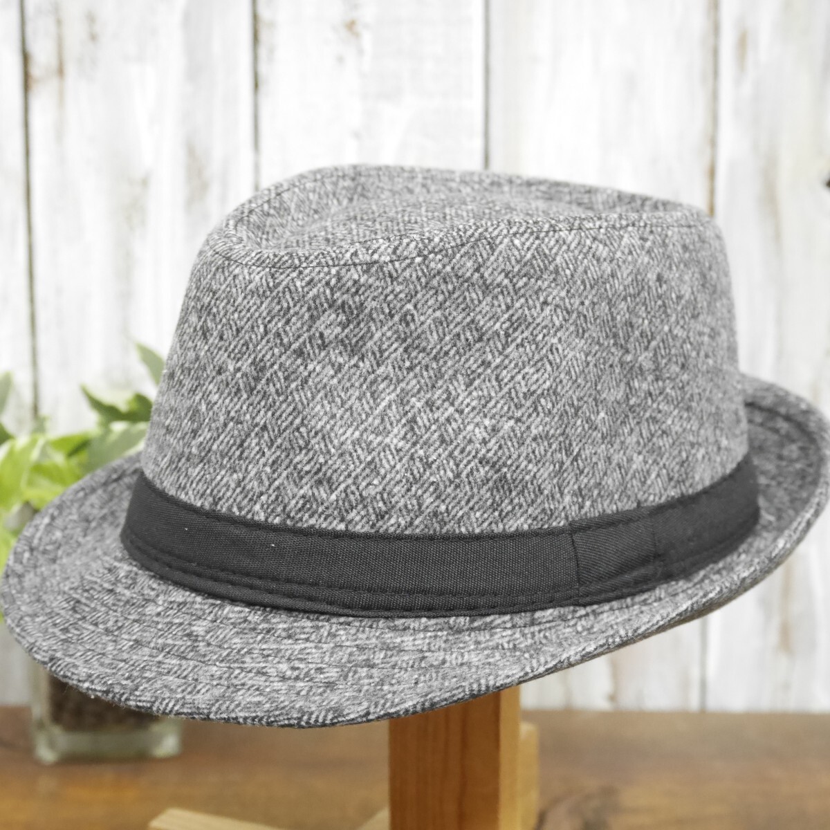 ウール風 デザイン グレー ホワイト&ブラック フェドラハット 中折れ 送料\450 男女兼用 ボルサリーノ パナマ拍卖