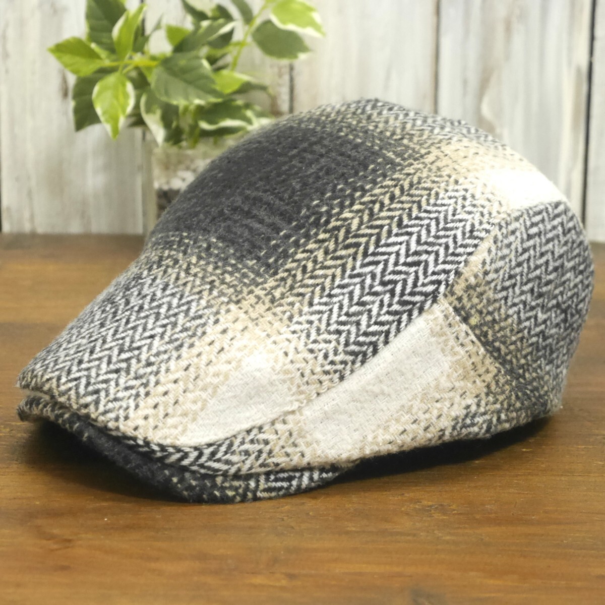 ウール風 ハンチング ヘリンボーン グラデーション ベージュ ブラック シンプル サイズ調整可 送料\450 男女兼用拍卖