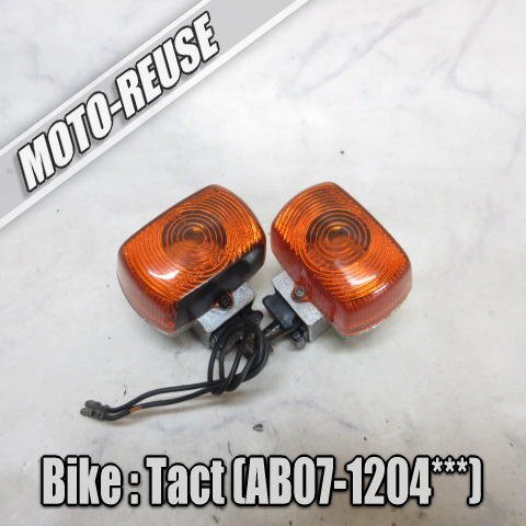 □【Tact タクト AB07】純正フロント メッキウインカー □K72536拍卖