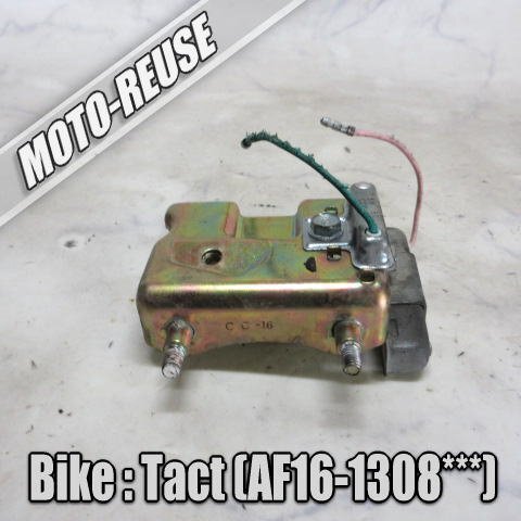 □【Tact タクト AF16 2st】純正フロントカウルステー(レターパックプラス)□K74585拍卖