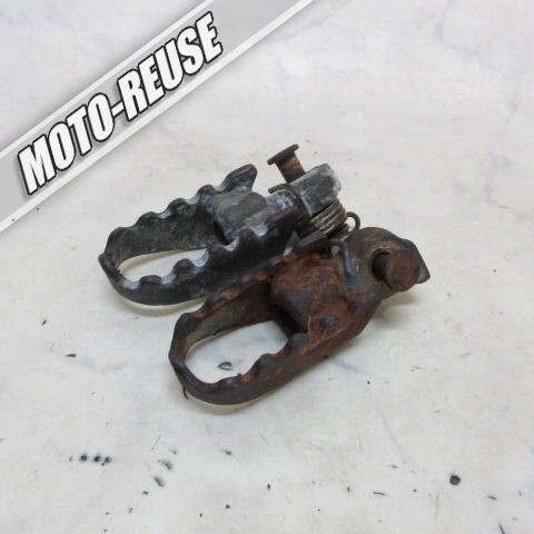 □【TLR200 MD09】純正メインステップ (レターパックプラス) □K76895拍卖