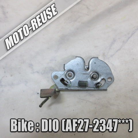 □【スーパーDIO ディオ AF27 2st】純正シートロック(レターパックプラス)(AF28 SR ZX)□K76812拍卖