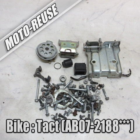 □【Tact タクト AB07 12V車】純正ショートパーツセット ボルト ナット ビス ステー シートロック□K77072拍卖