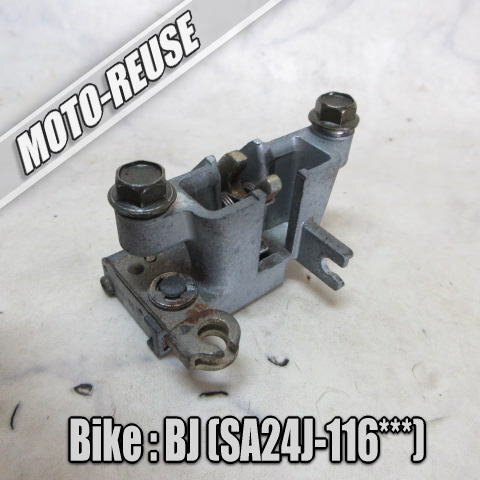 □【BJ ベーシックジョグ SA24J 2st】純正シートロック(レターパックプラス)□K77163拍卖