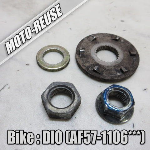 □【スマートDIO ディオ AF57 4st】純正プーリーナット(スマートレター)(ZOOMER/SCOOPY/Z4/Bite/AF58/AF56/AF55/AF59)□K76993拍卖