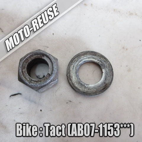 □【Tact タクト AB07 2st 12V】純正ホイールナット (スマートレター) □K80851拍卖