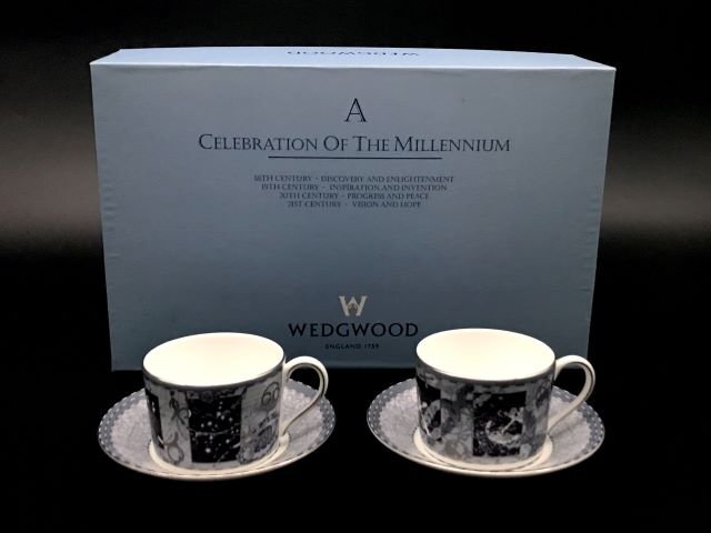 WEDGWOOD ウェッジウッドミレニアムコレクション 21世紀 カップ&ソーサーペアインペリアルシェイプ 限定品1999年 化粧箱あり拍卖
