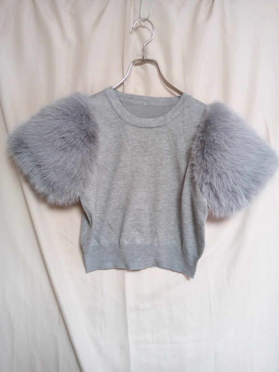 4695 ★★ ファースリーブニット トップス グレー 新品拍卖