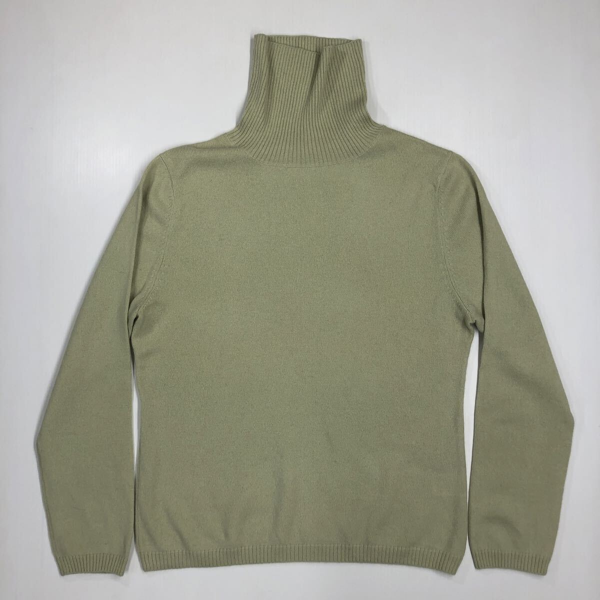 Tina Lisa ティナリーサ カシミヤ100% ニットセーター タートルネック 若草色 サイズ38 511-11拍卖