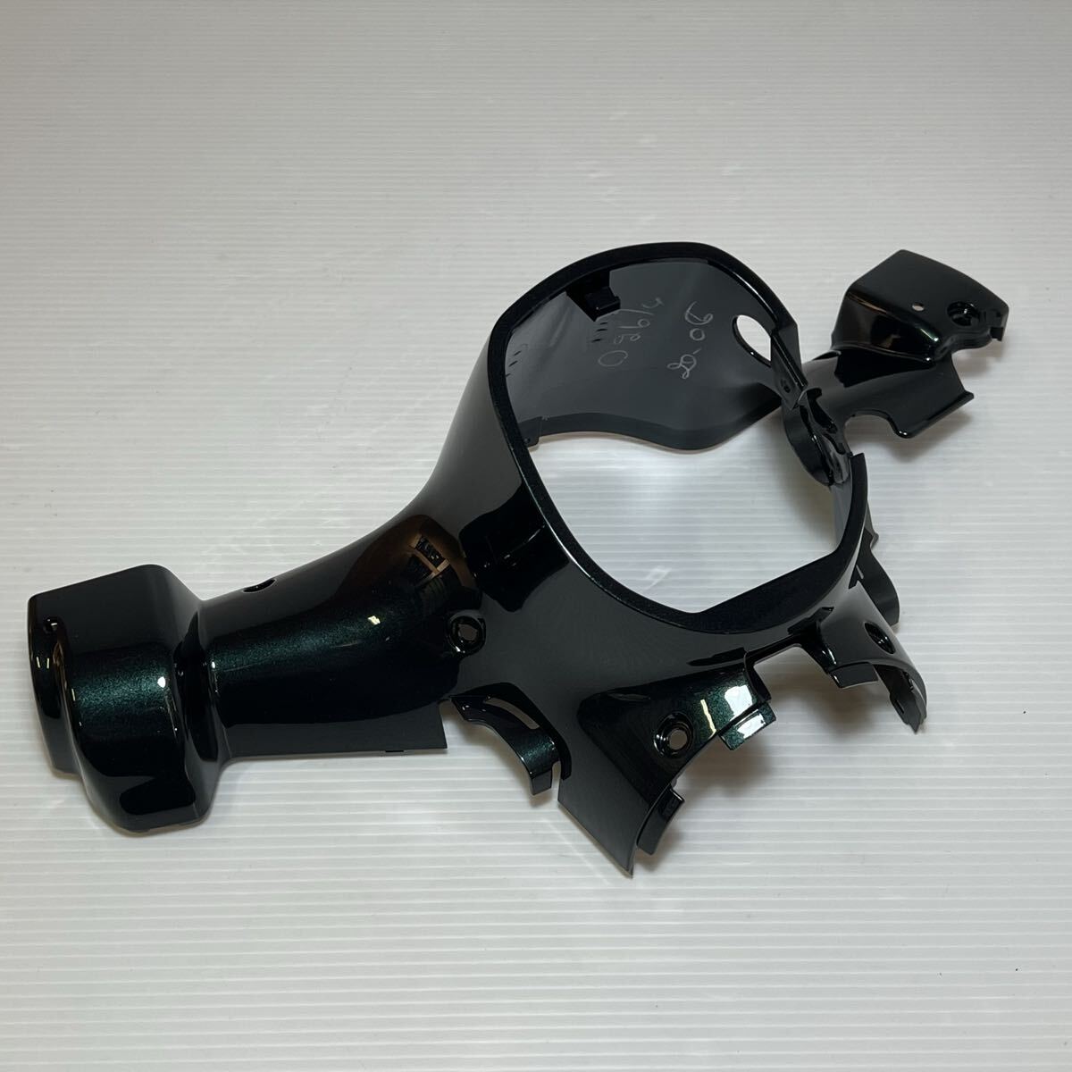 ホンダ スーパーカブ110 ハンドルカバー 純正 ブラックグリーンメタリック 53206-K76-K200 バイク部品拍卖