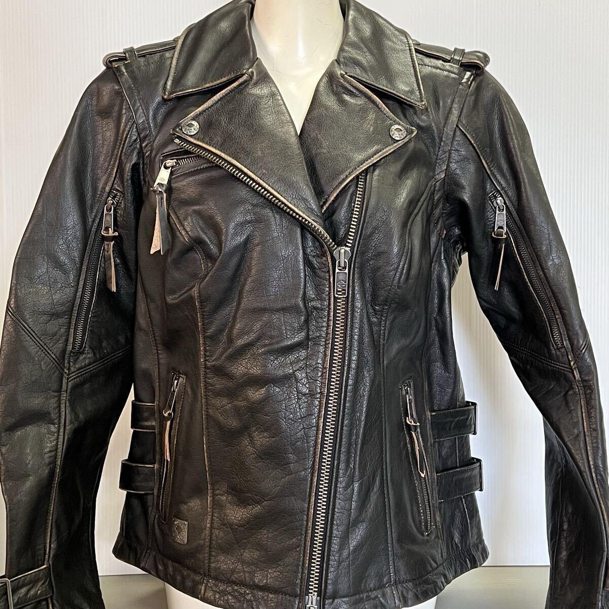 ハーレダビッドソン バイカージャケット レザージャケット レディース バッファロー・レザー ブラック L 97182-17VW/000L拍卖