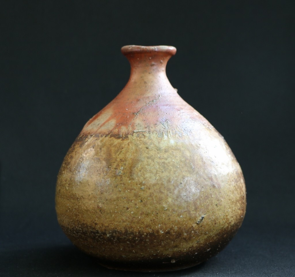 金重陶陽 造【備前徳利型花入 ト 】共箱 拍卖