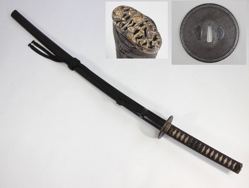 日本刀拵え 太刀 拵え 大鍔 鉄鍔 龍の目貫拍卖