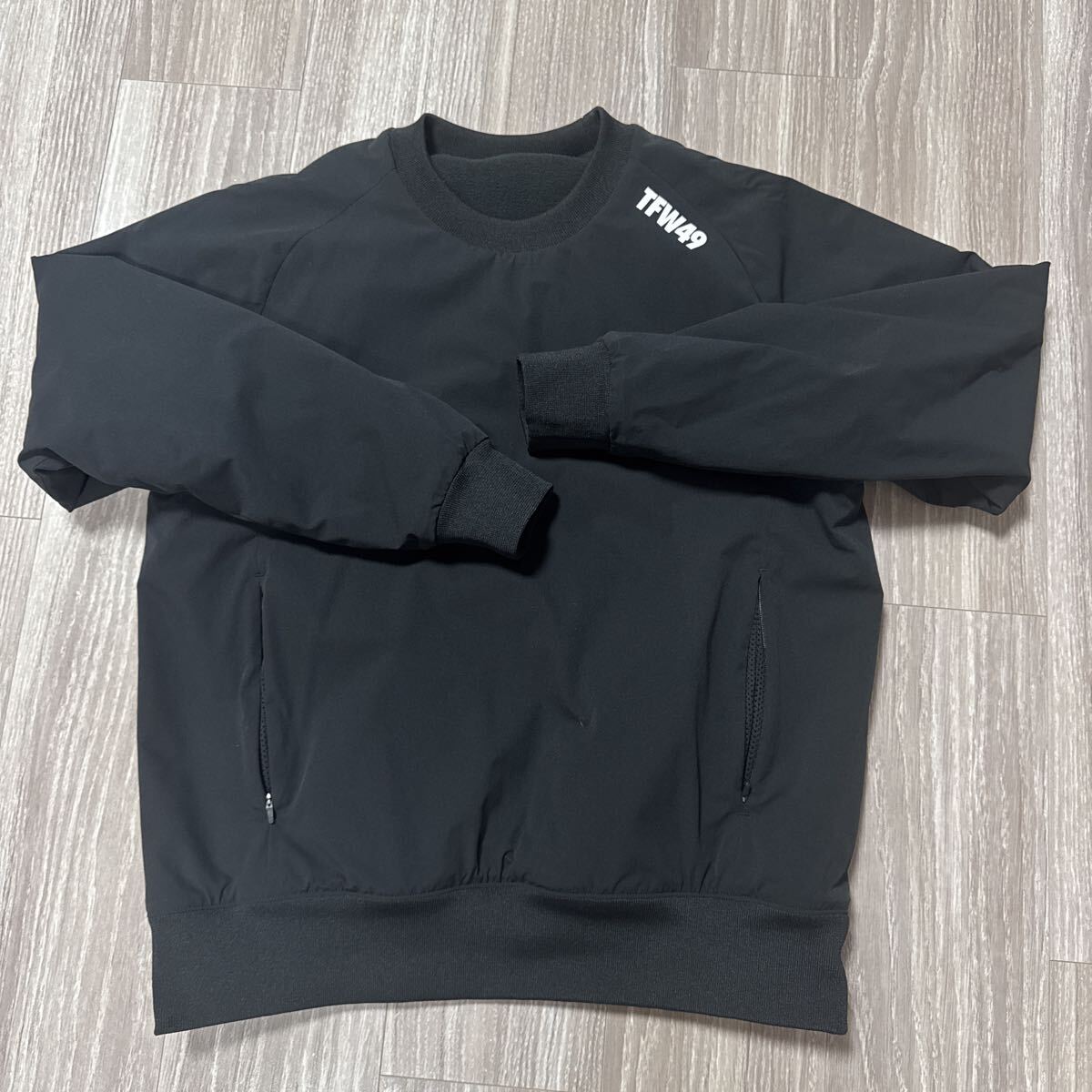 TFW49 junhashimoto ゴルフウェア ブラック 黒 プルオーバー ゴルフ トップス リバーシブル フリース拍卖