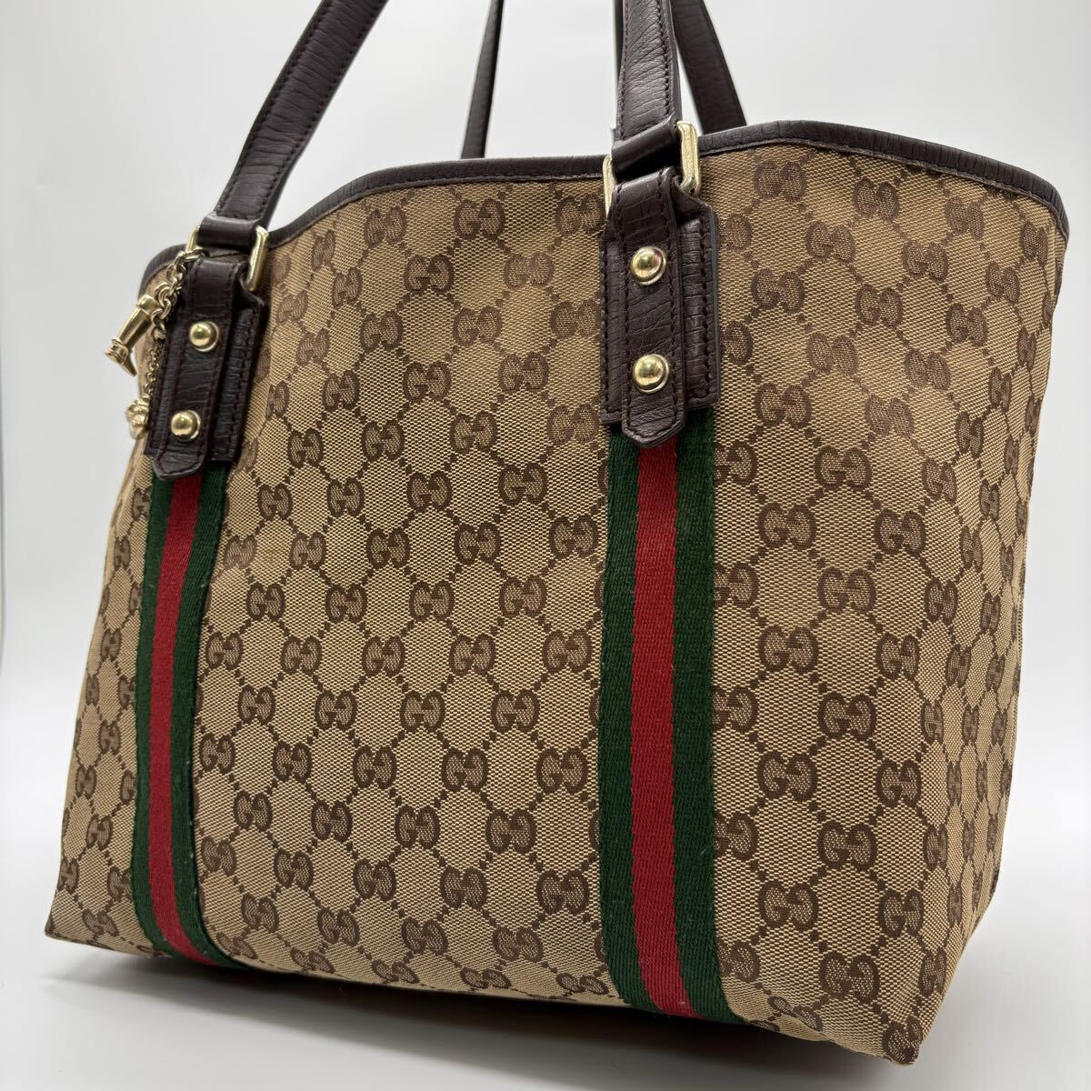 希少品 A4収納可 肩掛け GUCCI グッチ トートバッグ ハンドバック シェリーライン メンズ キャンバス レザー GG 総柄 ベージュ ブラウン拍卖