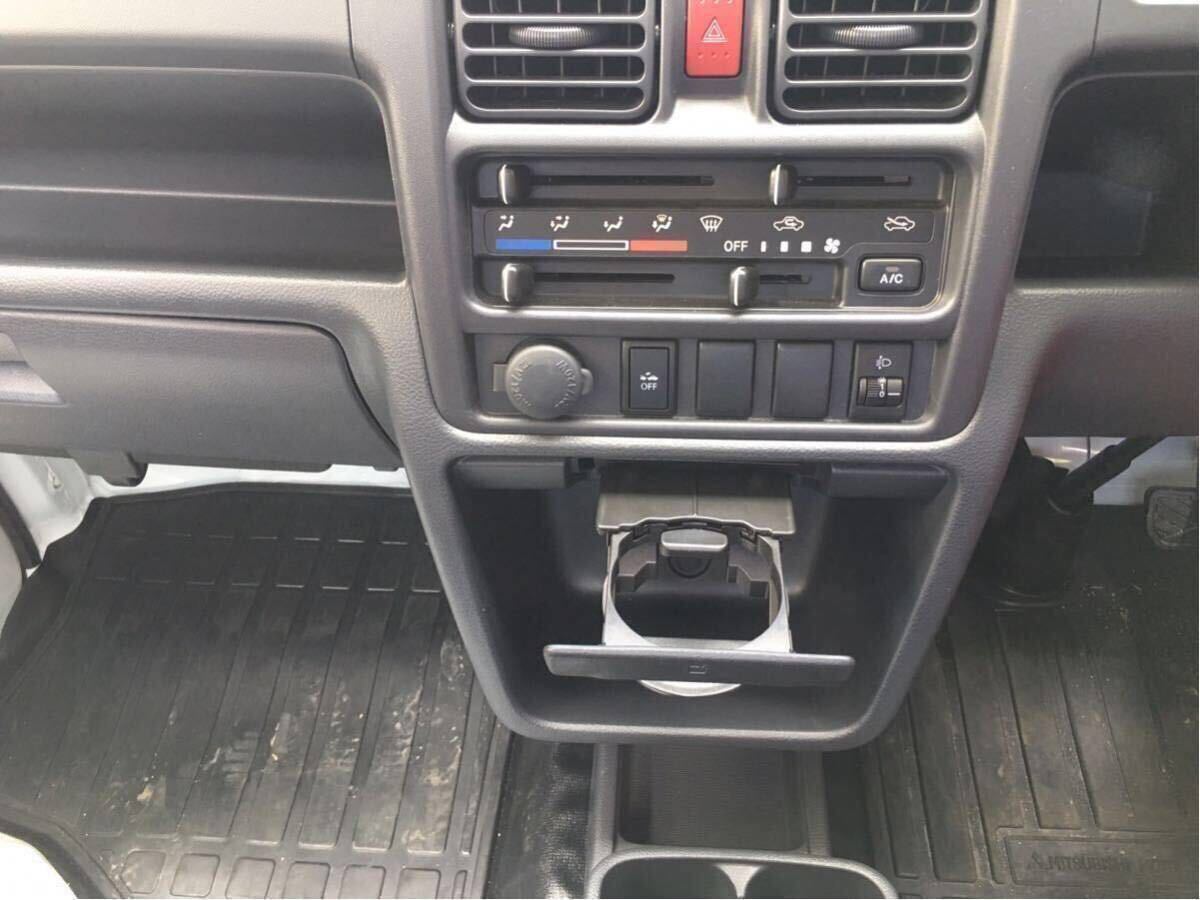 送料450円【取付加工済み品】SUZUKI スズキ キャリー&スーパーキャリートラック(DA16T型)専用 スズキ 純正 センター ドリンクホルダー拍卖