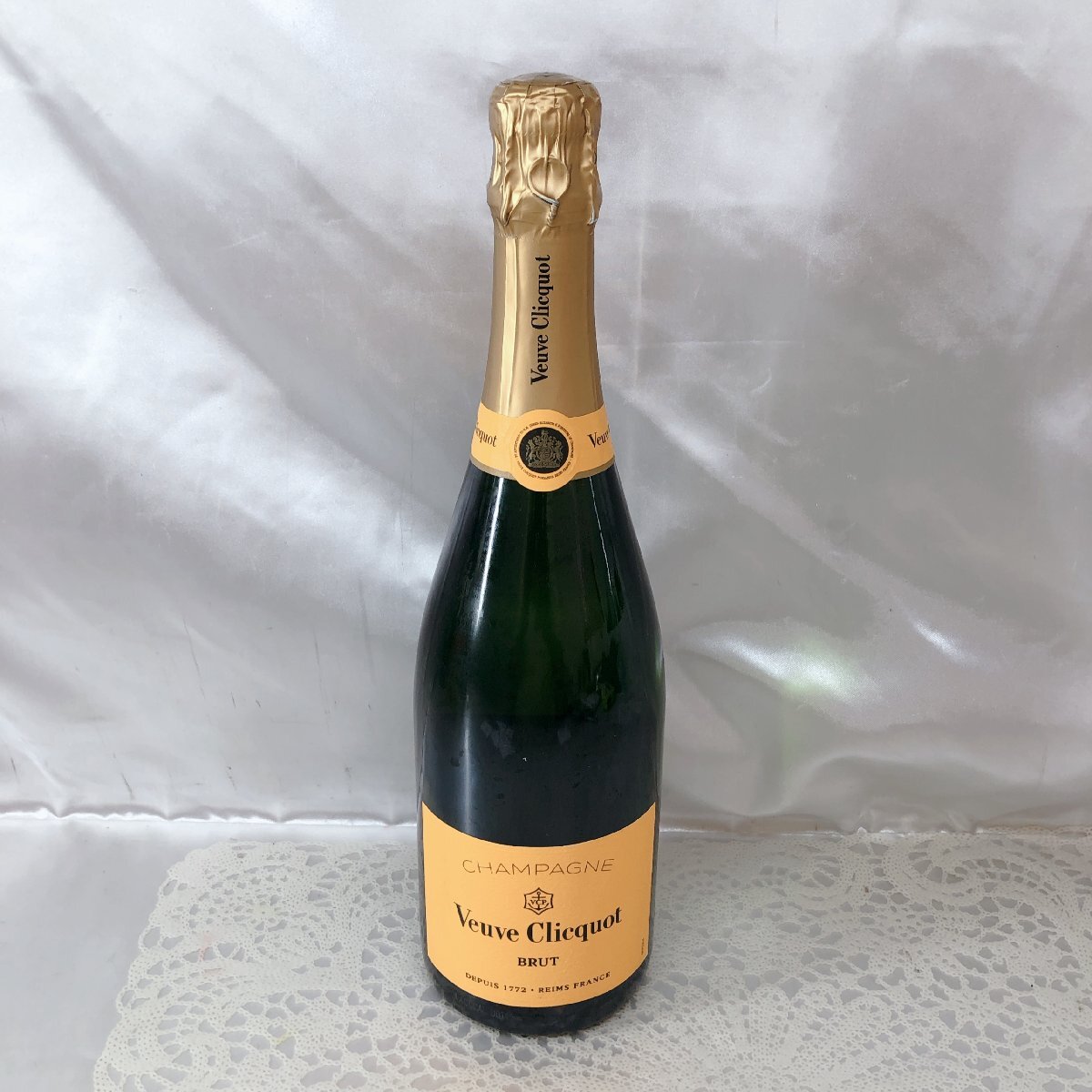 【未開栓/KU】Veuve Clicquot BRUT ヴーヴクリコ イエローラベル ブリュット シャンパン 750ml 12.5% IS1011/002拍卖