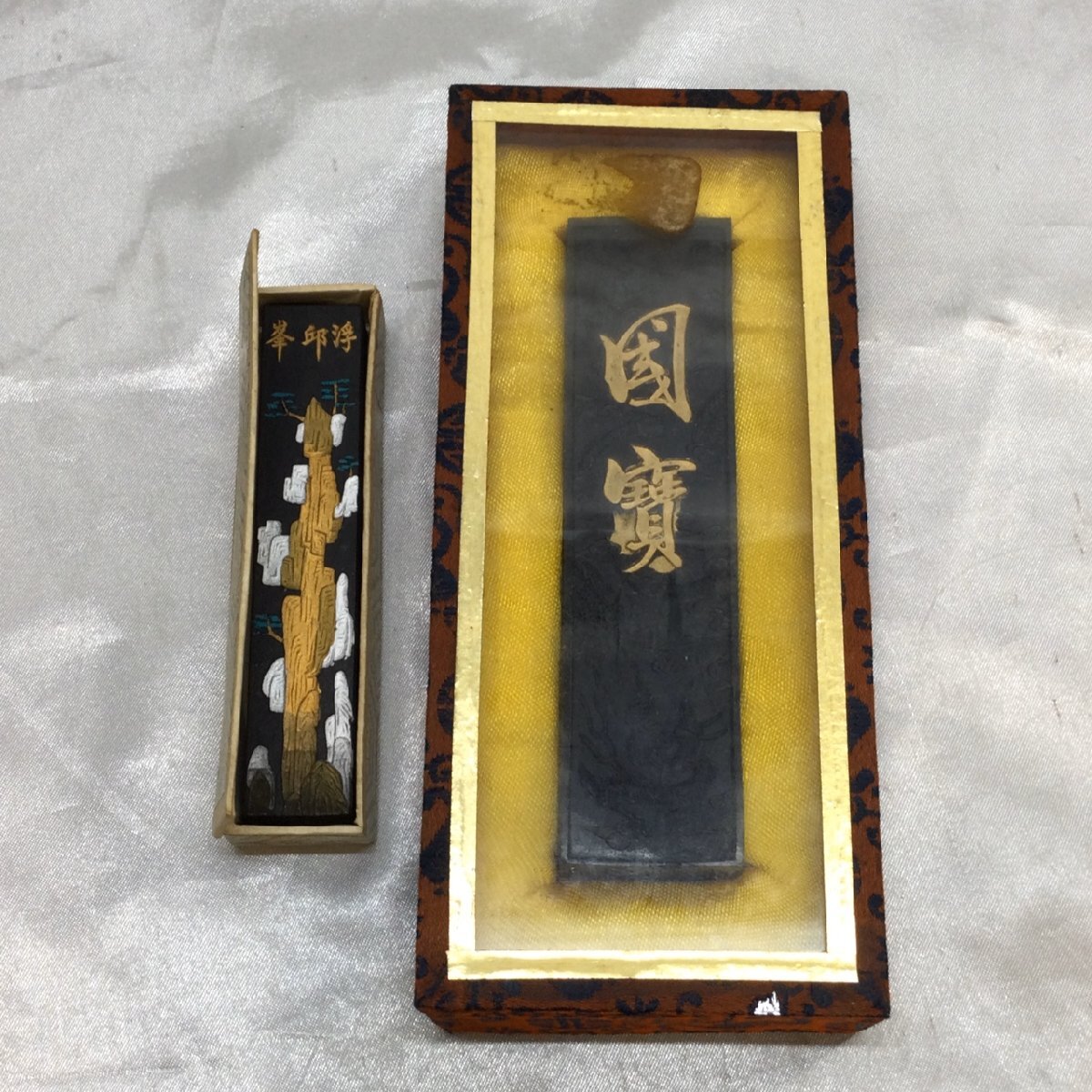 【KU/中古品/TO】 2個セット 書道 墨 古墨 徽州楊氏監製 約52.2g/歙県徽墨 約23.5g 墨 文具 書道具 IM1102拍卖