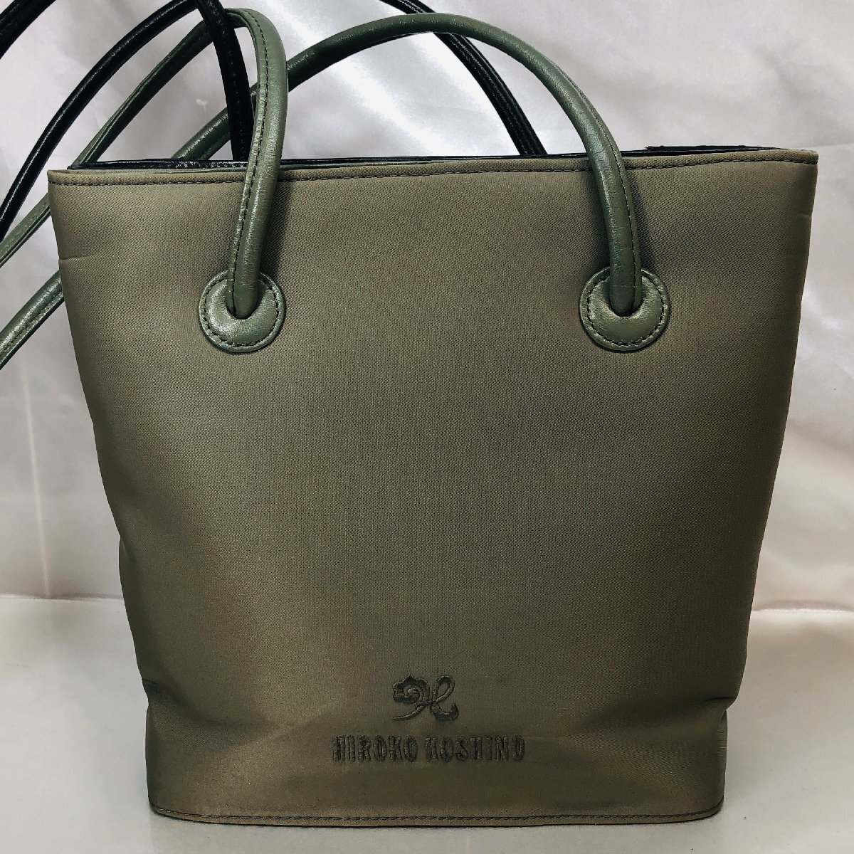 【中古/現状品/KU】HIROKO KOSHINO ヒロココシ ナイロン ショルダーバッグ ブラック×カーキ系 肩掛け レディース バッグ MZ0317拍卖