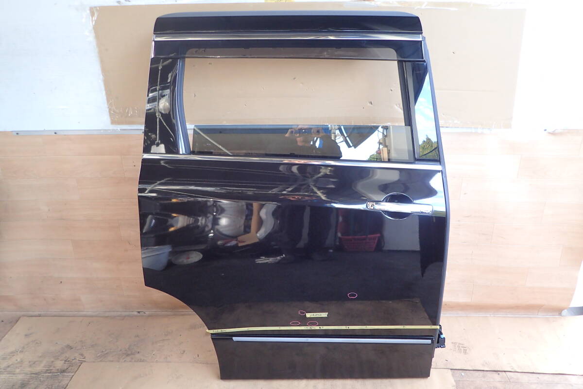 エルグランド スライドドア右 リアドア TE52 2010年 GAE RTK5A2226NS拍卖