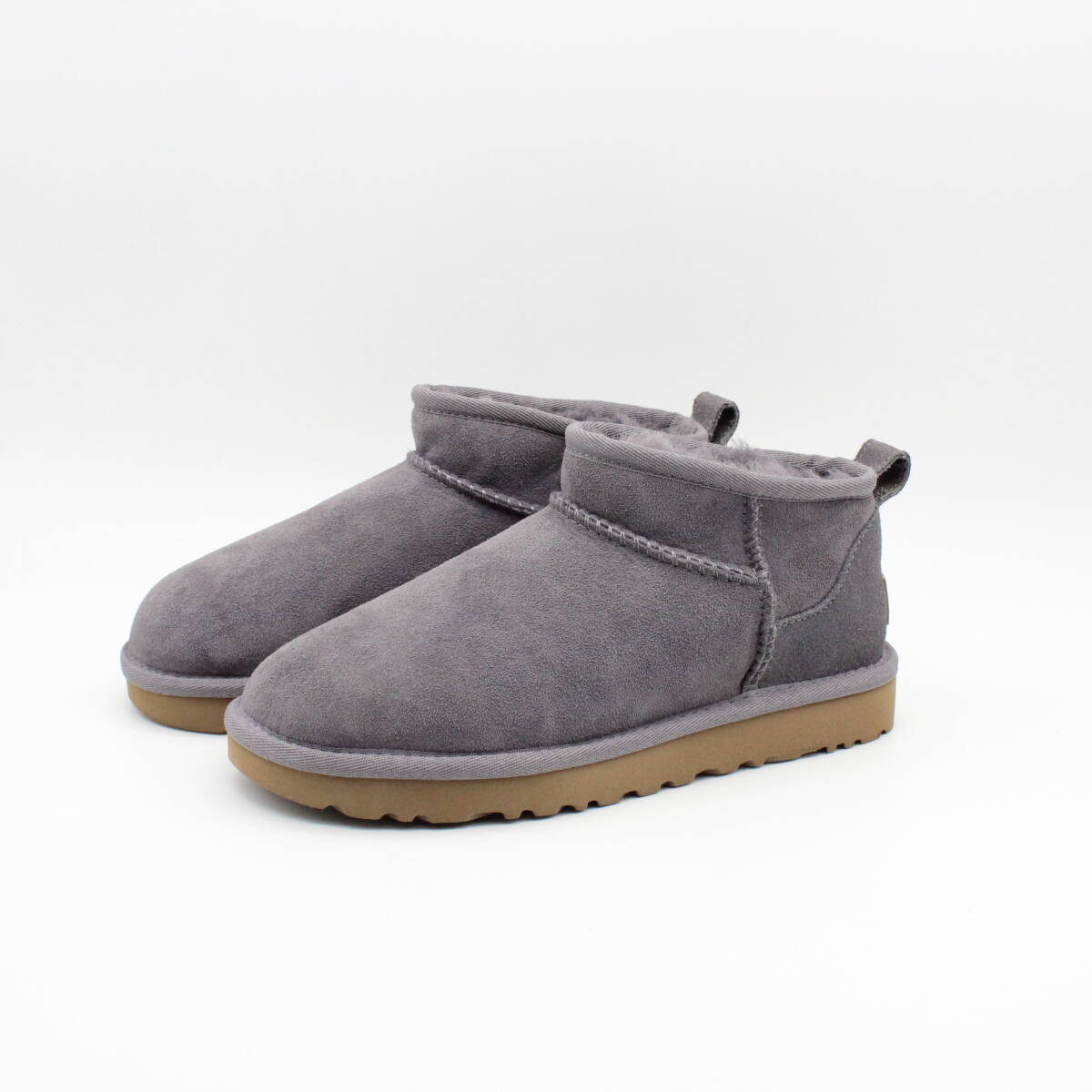 新品♪UGG アグ クラシック ウルトラミニ(22cm)拍卖