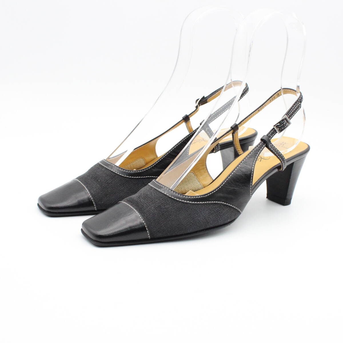 54■銀座かねまつ 本革バックベルトパンプス(23.5cm)拍卖