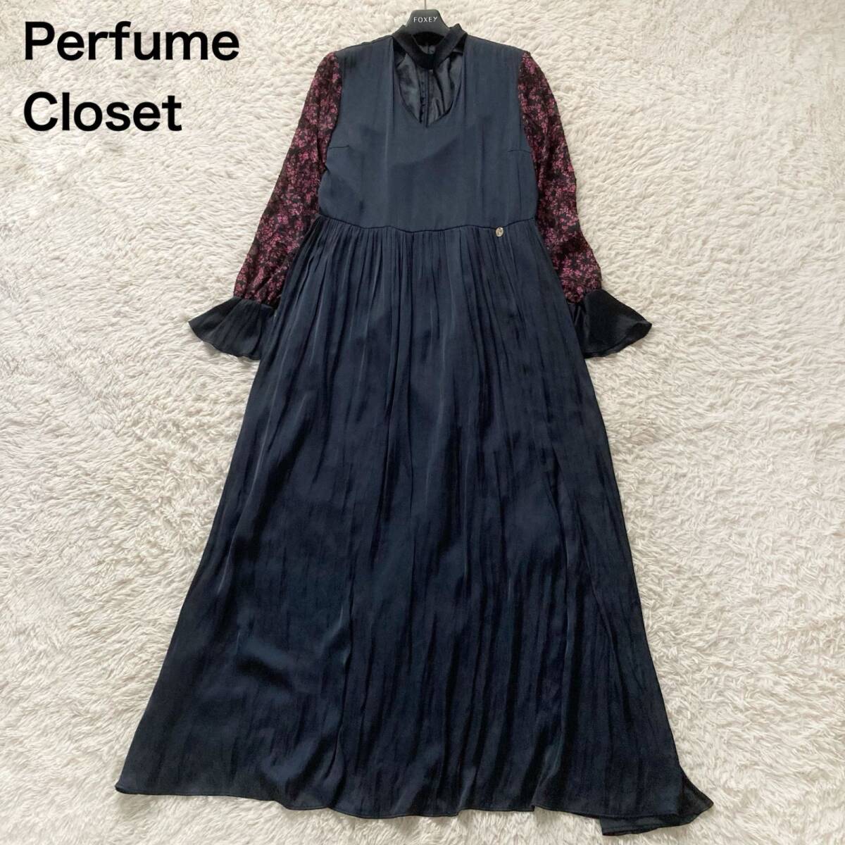 3.8万 Perfume closet パフュームクローゼット FLOWER SLEEVE DRESS #4 phase2 ロングワンピース M 紺 花柄 Aライン マキシ丈 ドレス 拍卖
