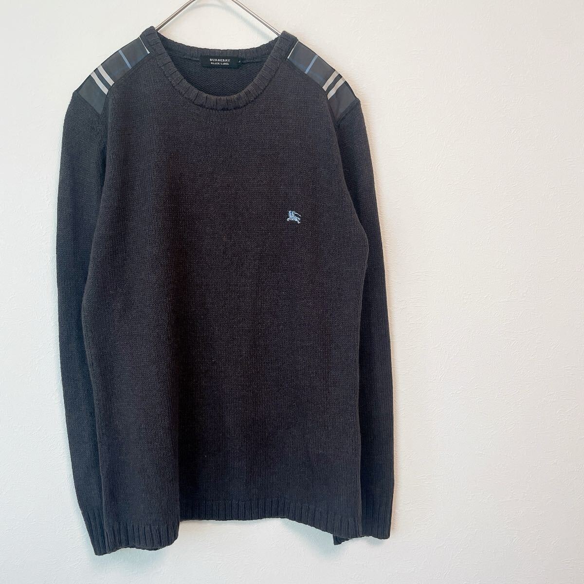 バーバリーブラックレーベルBURBERRY BLACK LABELグレー三陽商会ニットトップス長袖セーター ノバチェック白メンズMサイズ2ブルー ホワイト拍卖