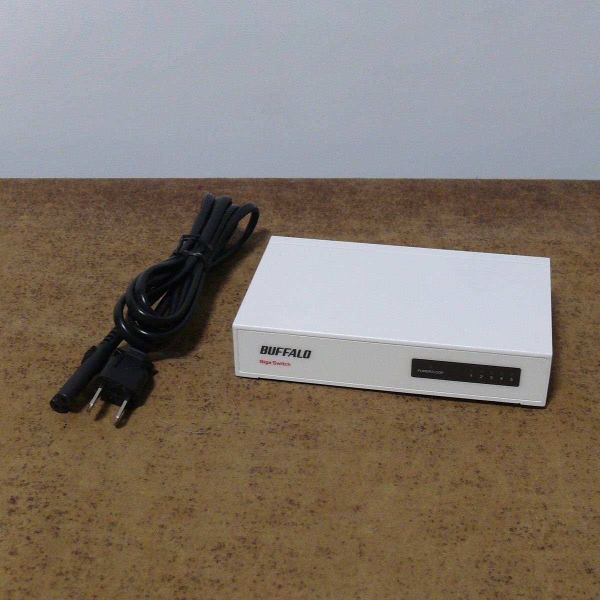 yb468/Buffalo Giga対応5ポートスイッチングハブ LSW4-GT-5NS/WH拍卖