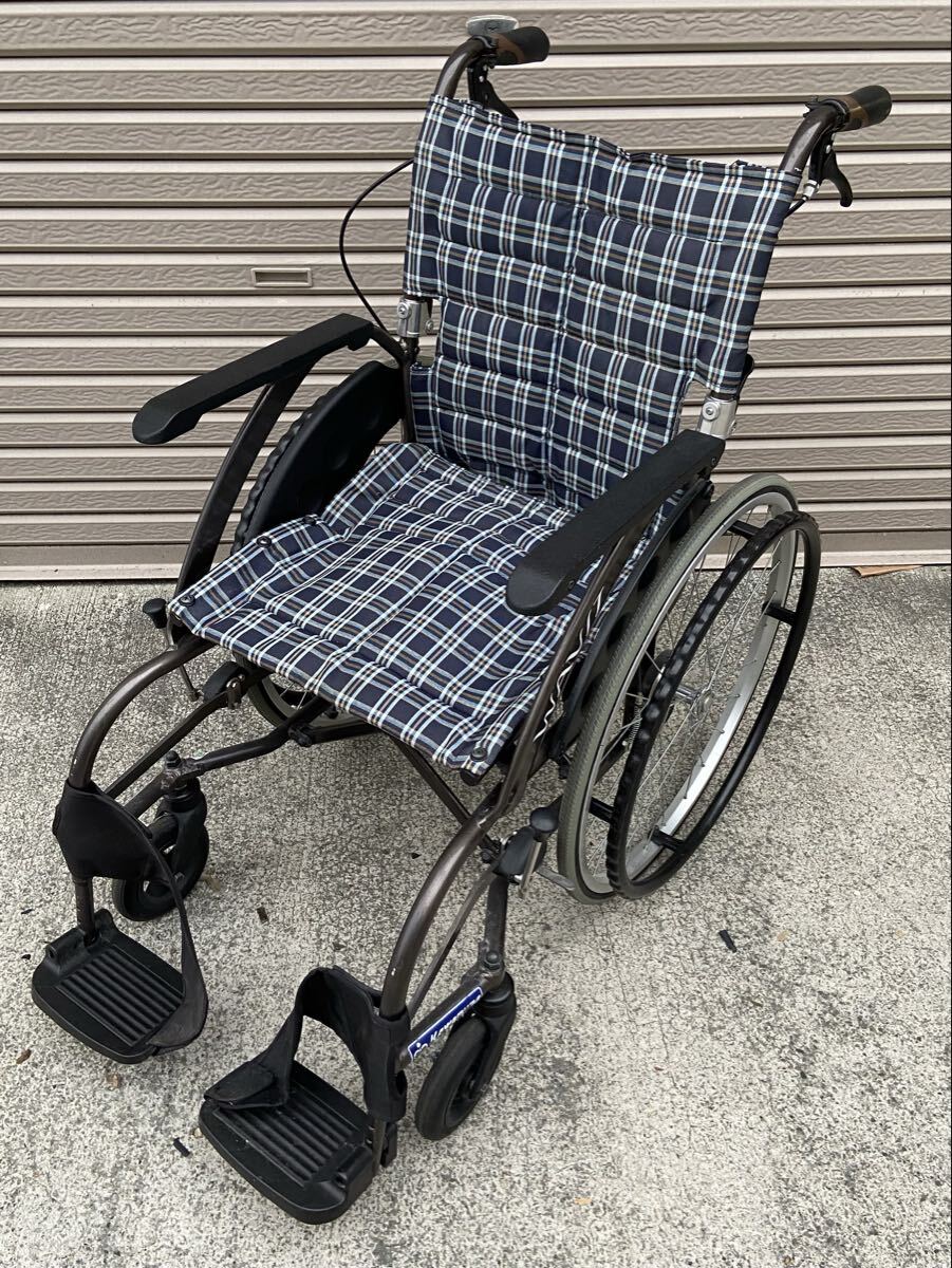 △【500円スタート】KAWAMURA WAVIT 車椅子 介護用品 車いす ノーパンクタイヤ カワムラサイクル ウェイビット 自走用 直接引き取り大歓迎拍卖