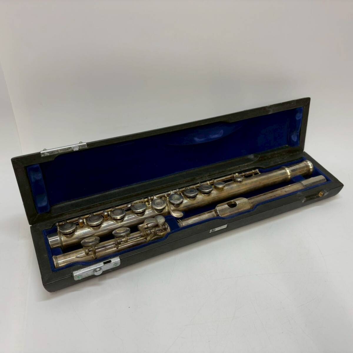 ★ 1円〜【現状保管品】 MURAMATSU FLUTE ムラマツ フルート 村松フルート MFG CO 06944 管楽器 吹奏楽 楽器 ハードケース付き K130703拍卖