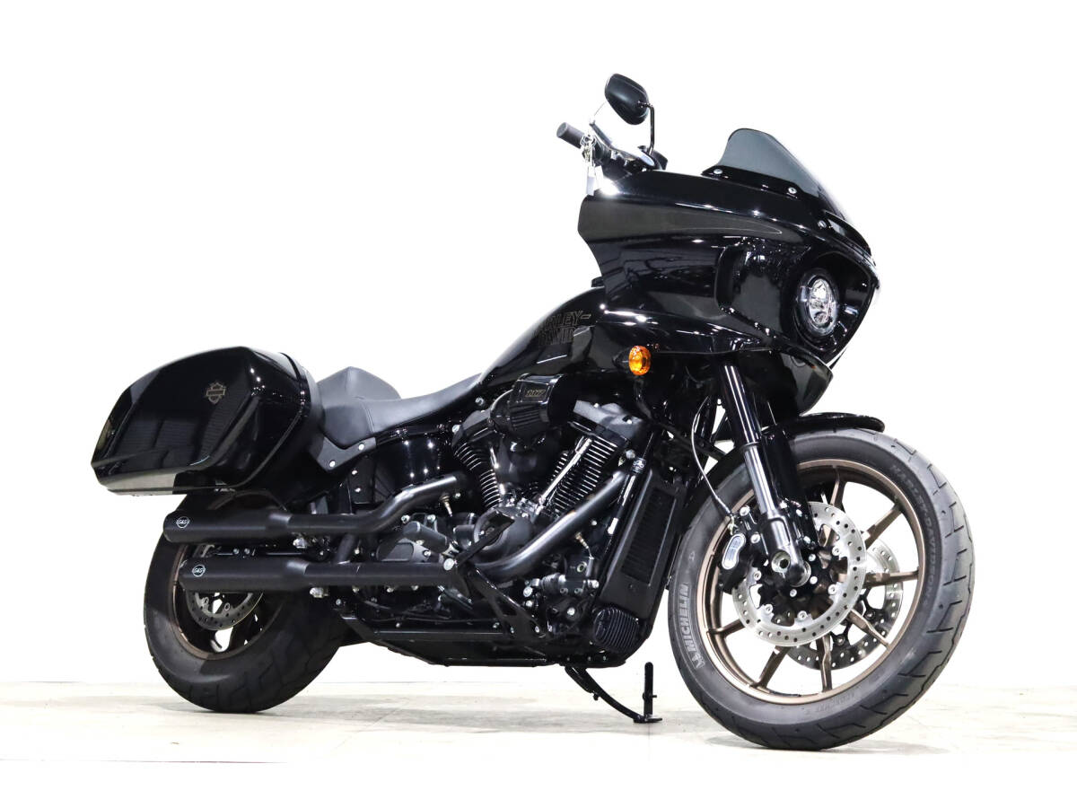 ハーレー FXLRST ローライダーST 2022y 低走行 6879km S&Sマフラー 着脱可能式サドルバッグ デジタルメーター拍卖