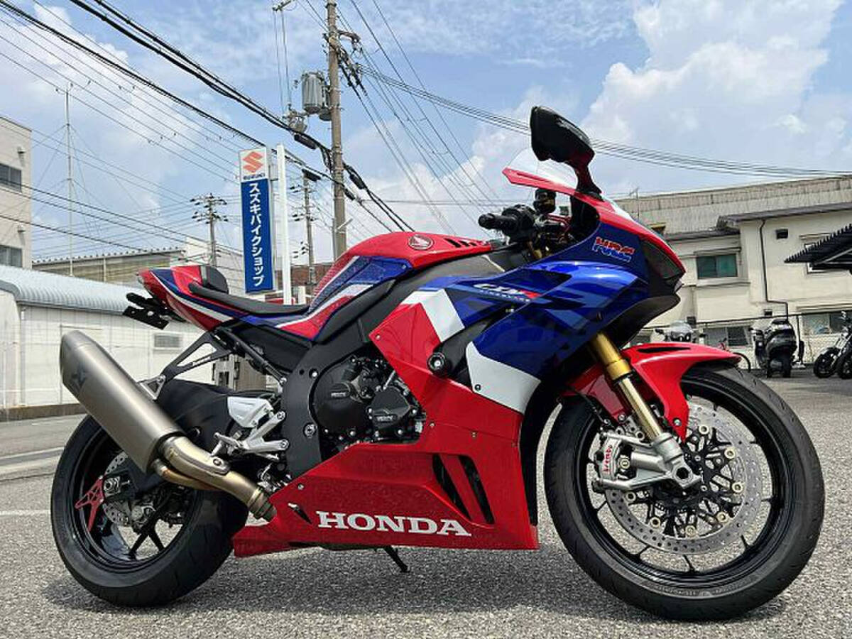 CBR1000RR-R FB ETC スライダー フェンダーレス タンクパッド スクリーン エンジンケースカバー拍卖