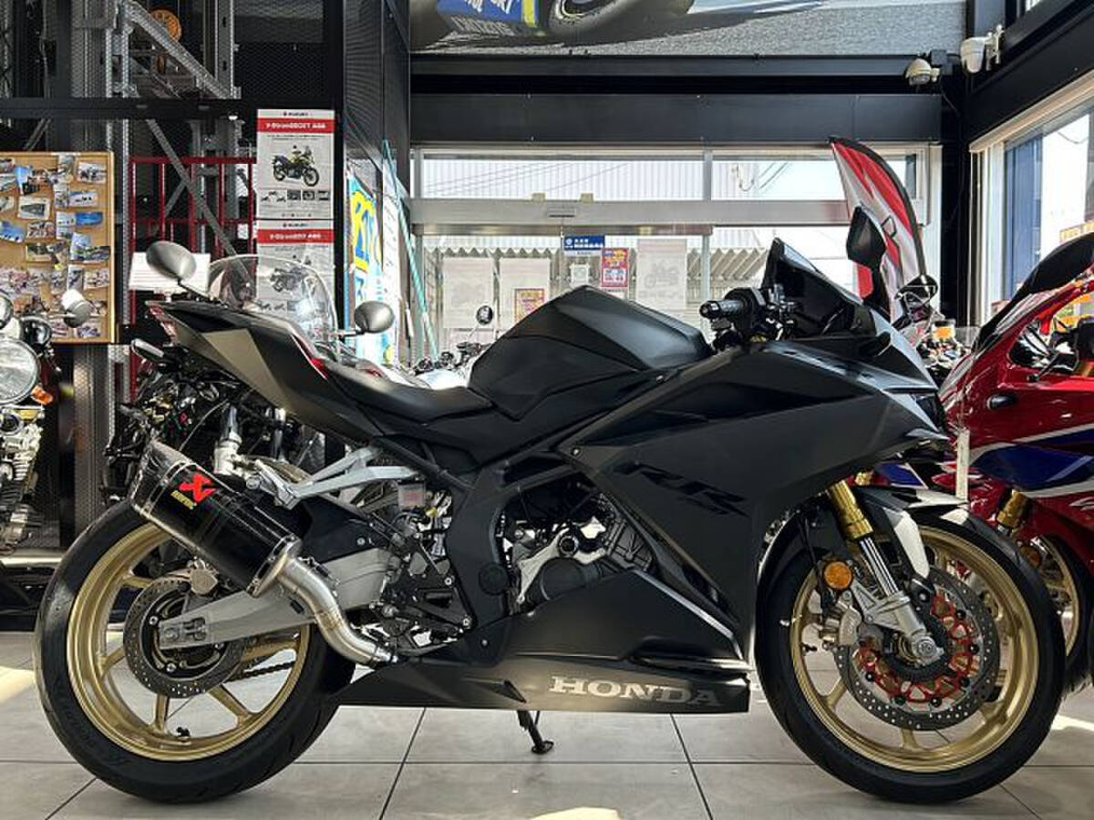 【MFD寝屋川店】カスタム CBR250RR 入荷しました!マフラー ブレーキローター リアサス などなど高価パーツ付き拍卖