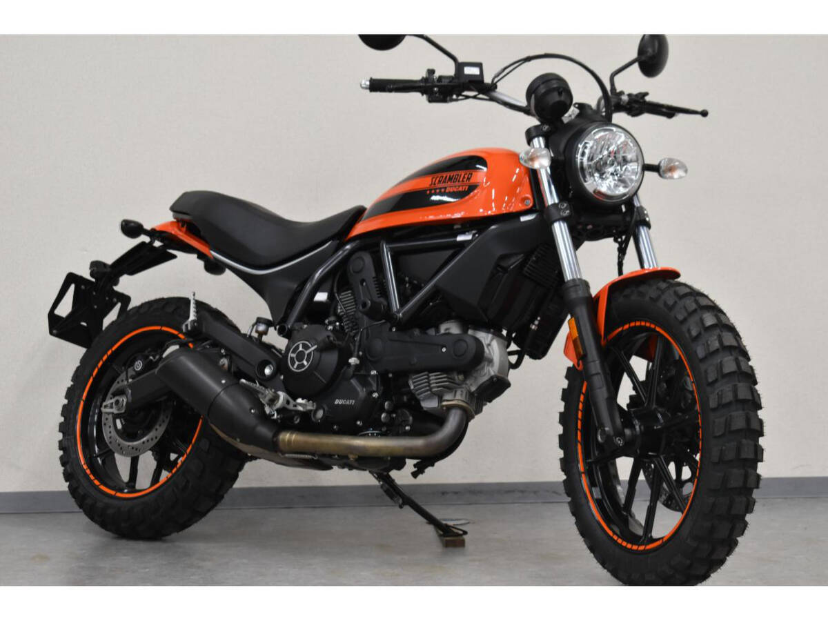 ドゥカティスクランブラーSixty2 前後タイヤ新品! (予備検査付き可別途料金)拍卖