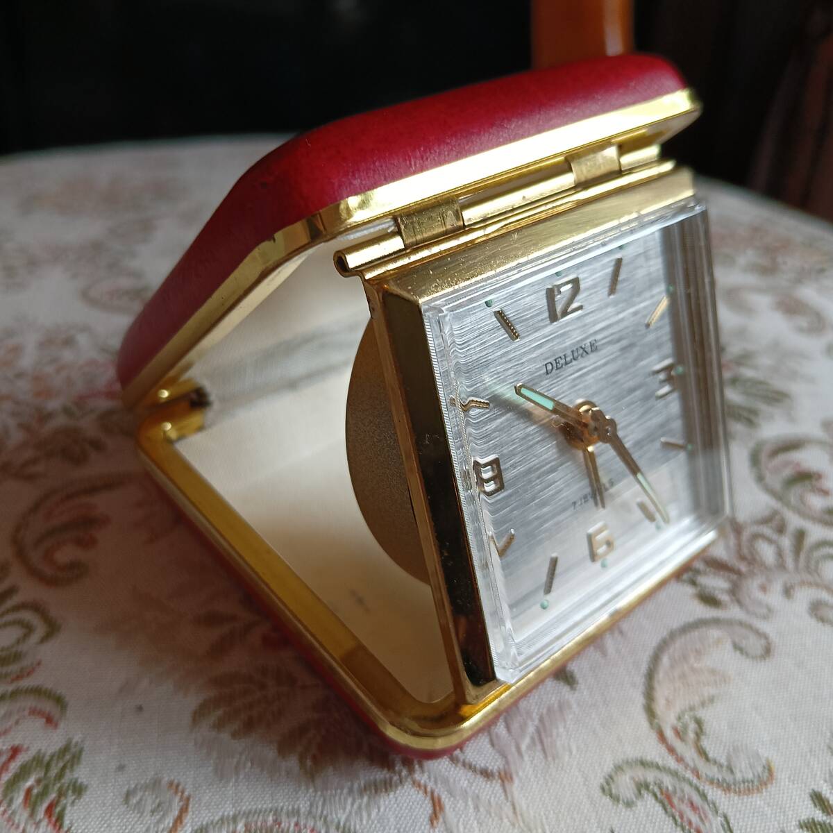 ★ドイツ製★1960年代★Deluxe★7Jewels★ポケットサイズ★折畳★機械時計★6.5x6.5x2.5cm★美品★可動品★目覚機能有★拍卖