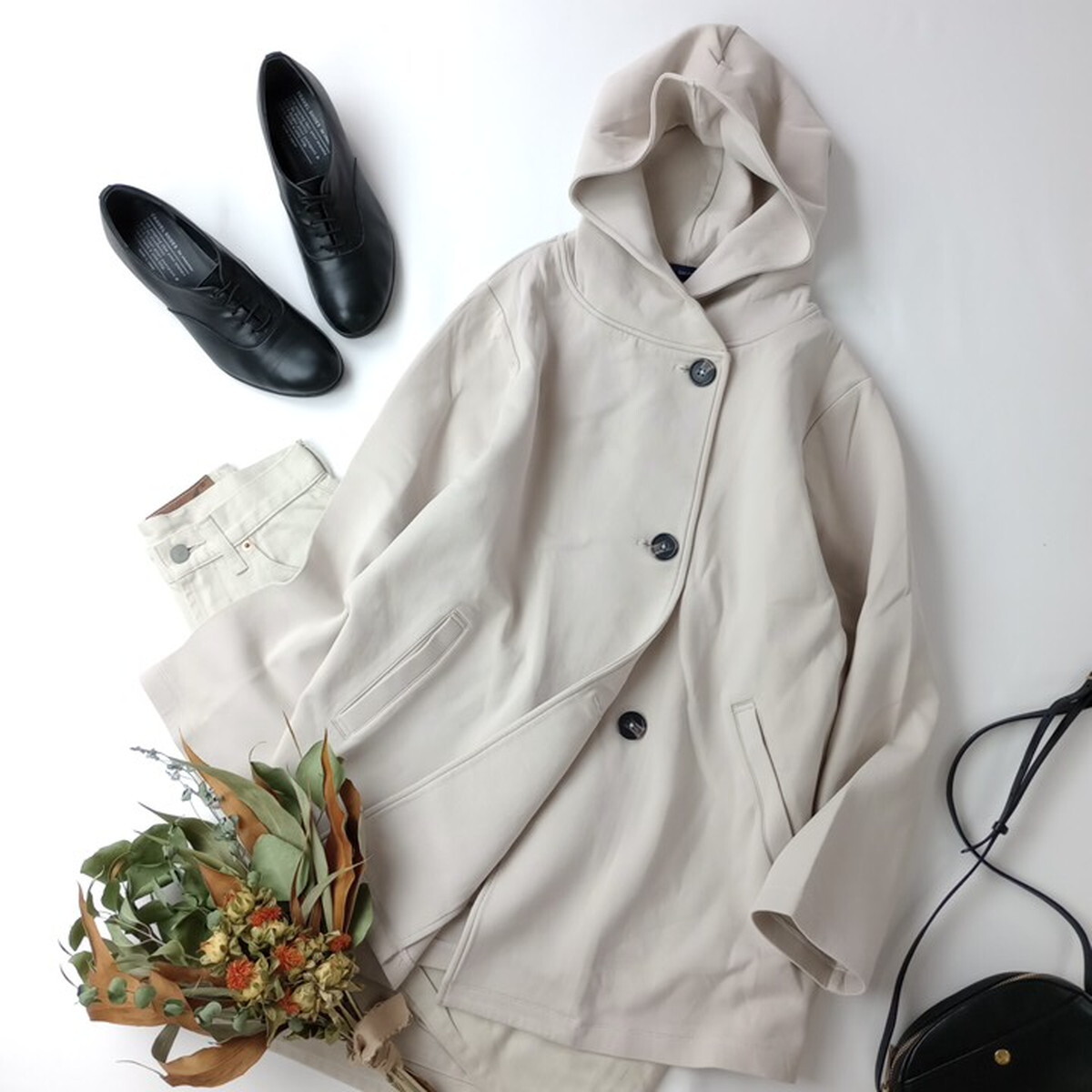 SHIPS シップス「頑張りすぎないでも品よくまとまる。」ダンボール バックタック フーデッド コート Free ベージュ(3M+8087)拍卖